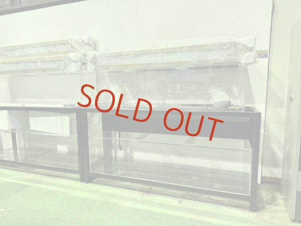 1800-600-450（上部セット・超美品） - アジアアロワナ・アクリル水槽