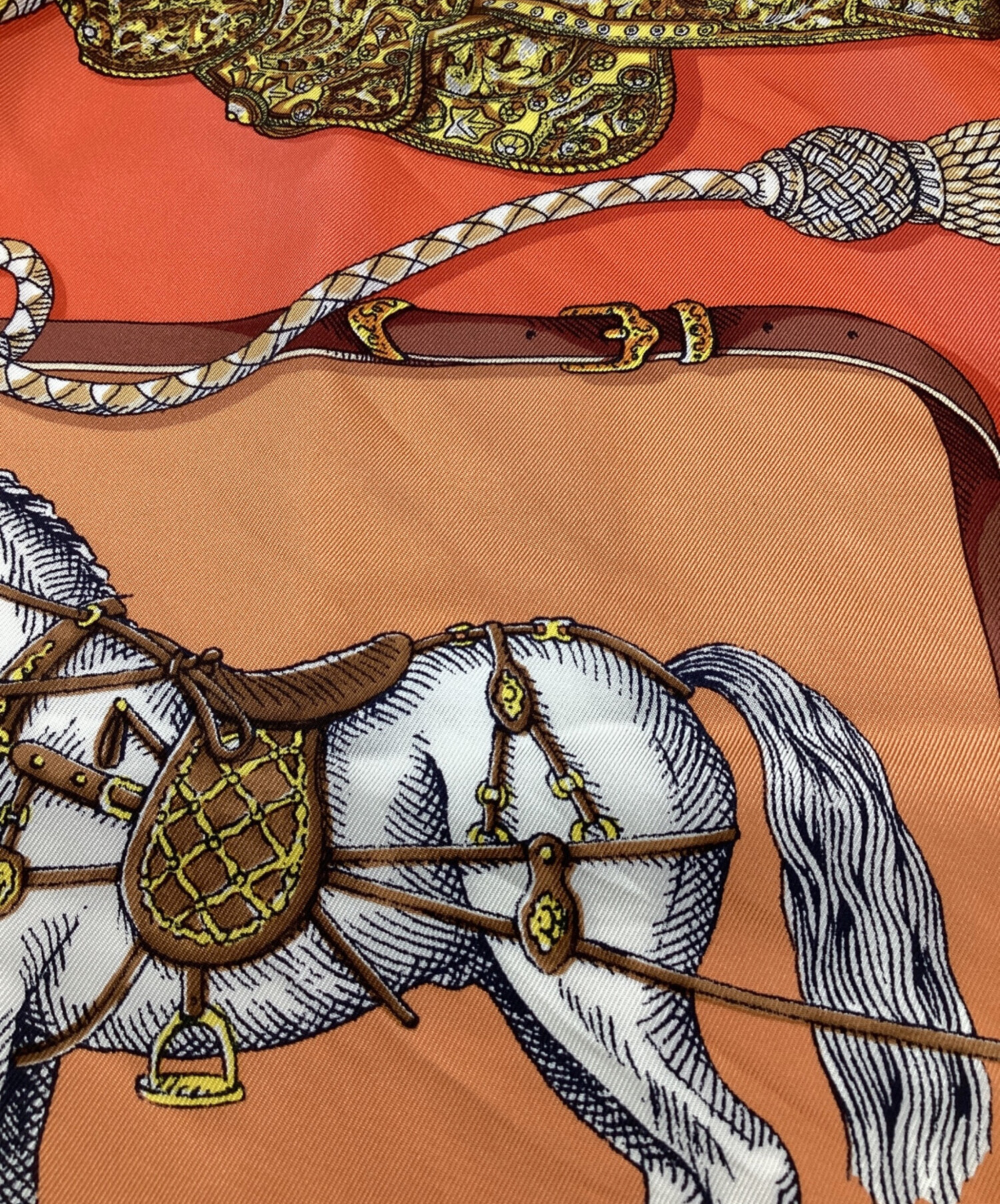 中古・古着通販】GUCCI (グッチ) 馬柄 シルクスカーフ オレンジ