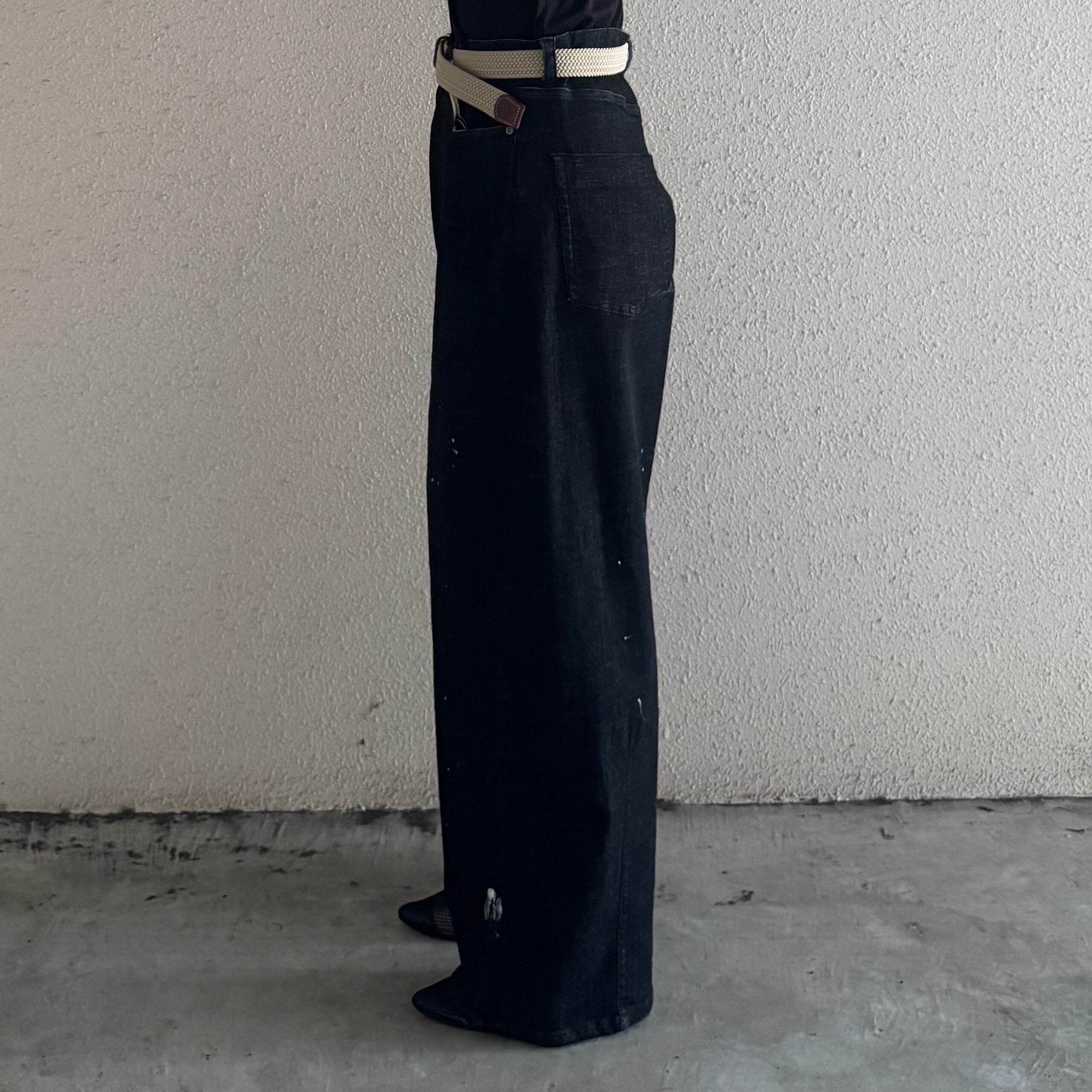 ayane】ペイント加工バレルレッグデニムパンツ 875815 アヤン | VIVONE