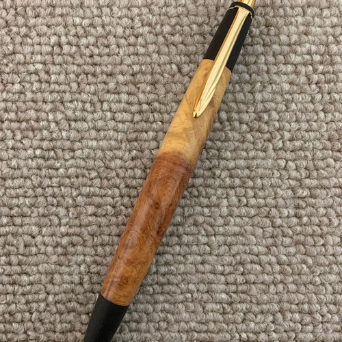 花梨瘤紅白 ボールペンorシャープペンシル 木軸 ペン・筆記用具