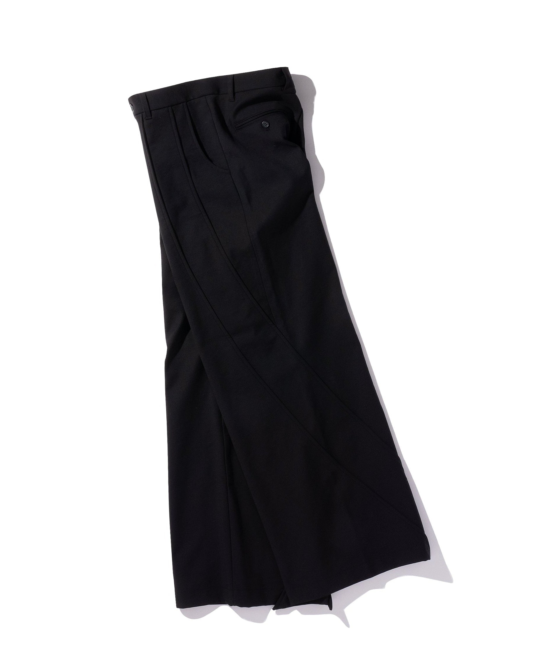 TUCK BAGGY PANTS – GOAT ESSENCE