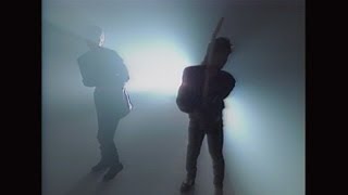 B'z / だからその手を離して - YouTube