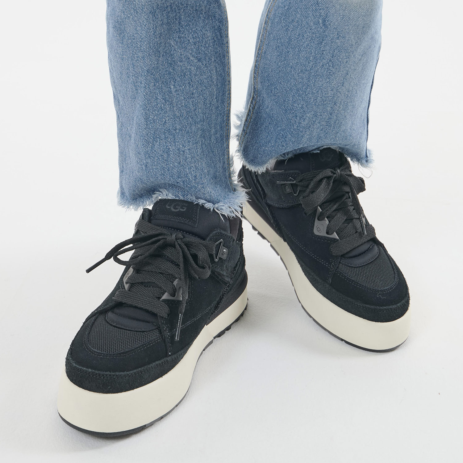 ugg-1152719-blk_3.jpg