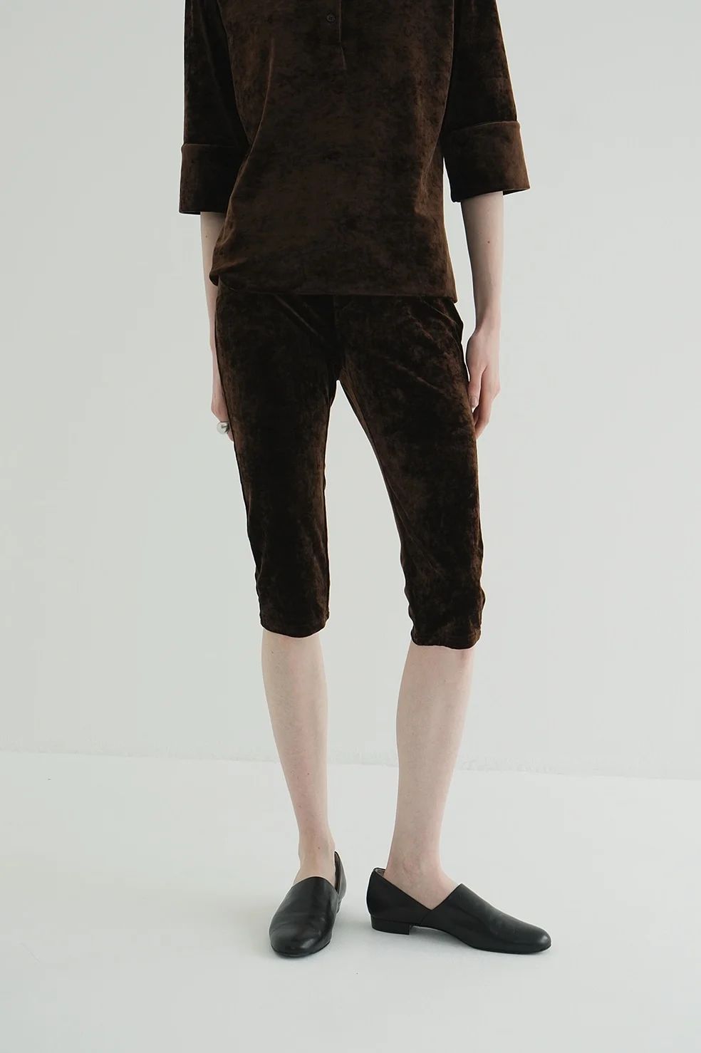 CLANE - ベロアカプリパンツ - VELOUR CAPRI PANTS BLACK | ADDICT WEB
