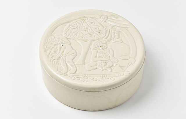 松本郁美 29 貫入灰釉茶入れ壺（鹿） ｜ 暮らしのうつわ花田 和食器 通販