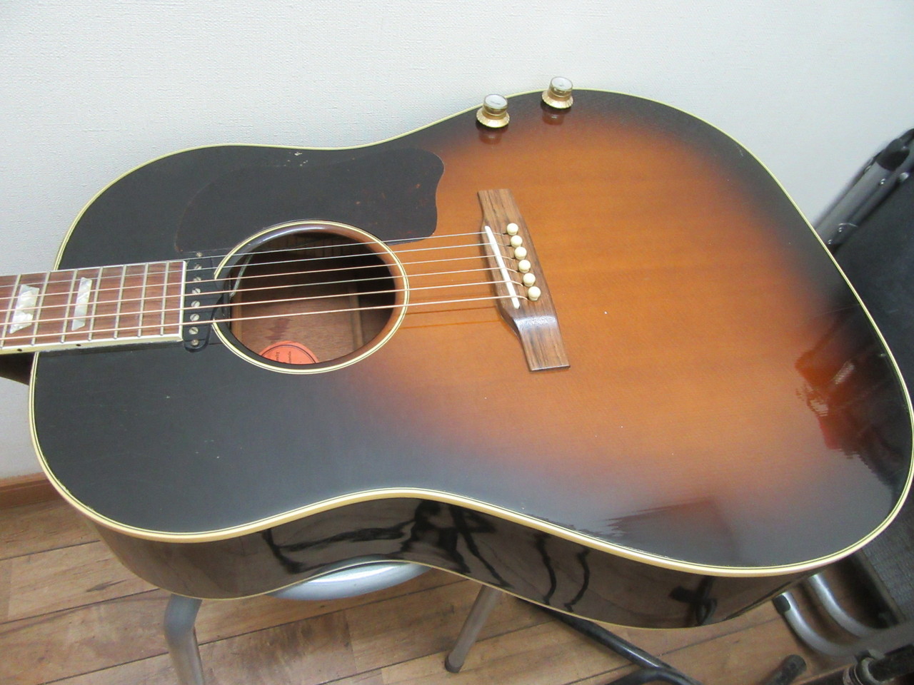 Gibson 1964 J-160E VS X-Brace 1995製（中古）【楽器検索デジマート】