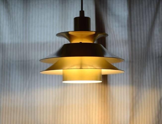 デンマーク ヴィンテージ 真鍮色 ペンダントライト