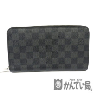 ルイヴィトン】で人気のメンズ長財布、「ジッピーオーガナイザー」と