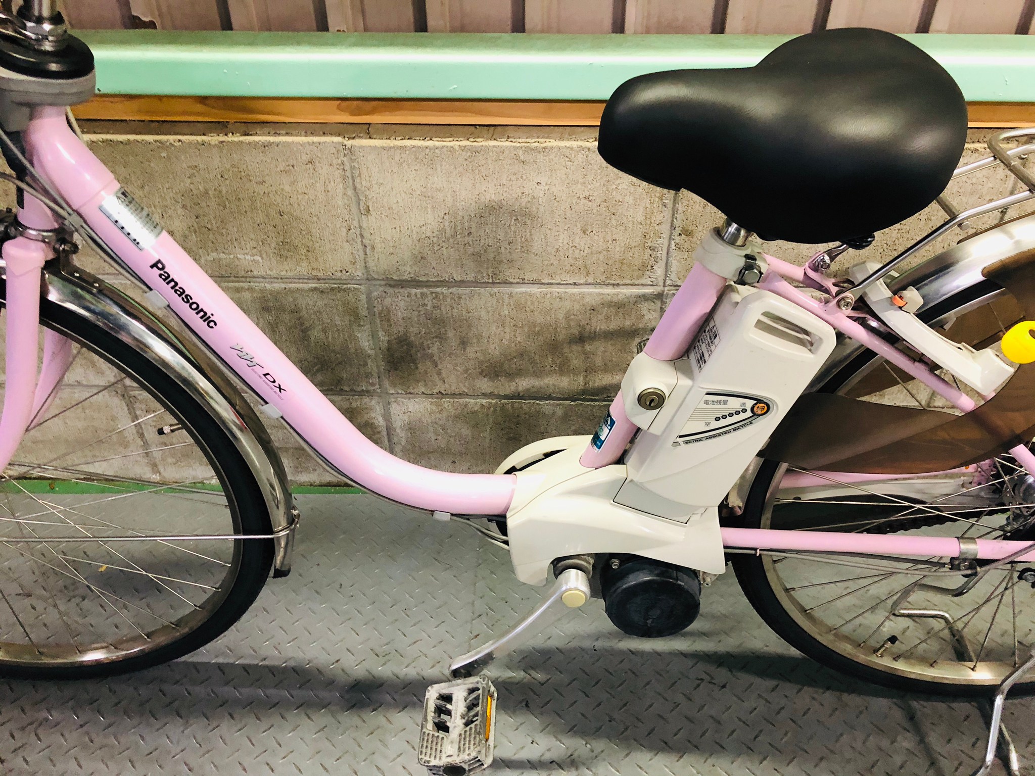 SOLD OUT】電動自転車 パナソニック VIVI DX 26インチ 8.9Ah タイヤ
