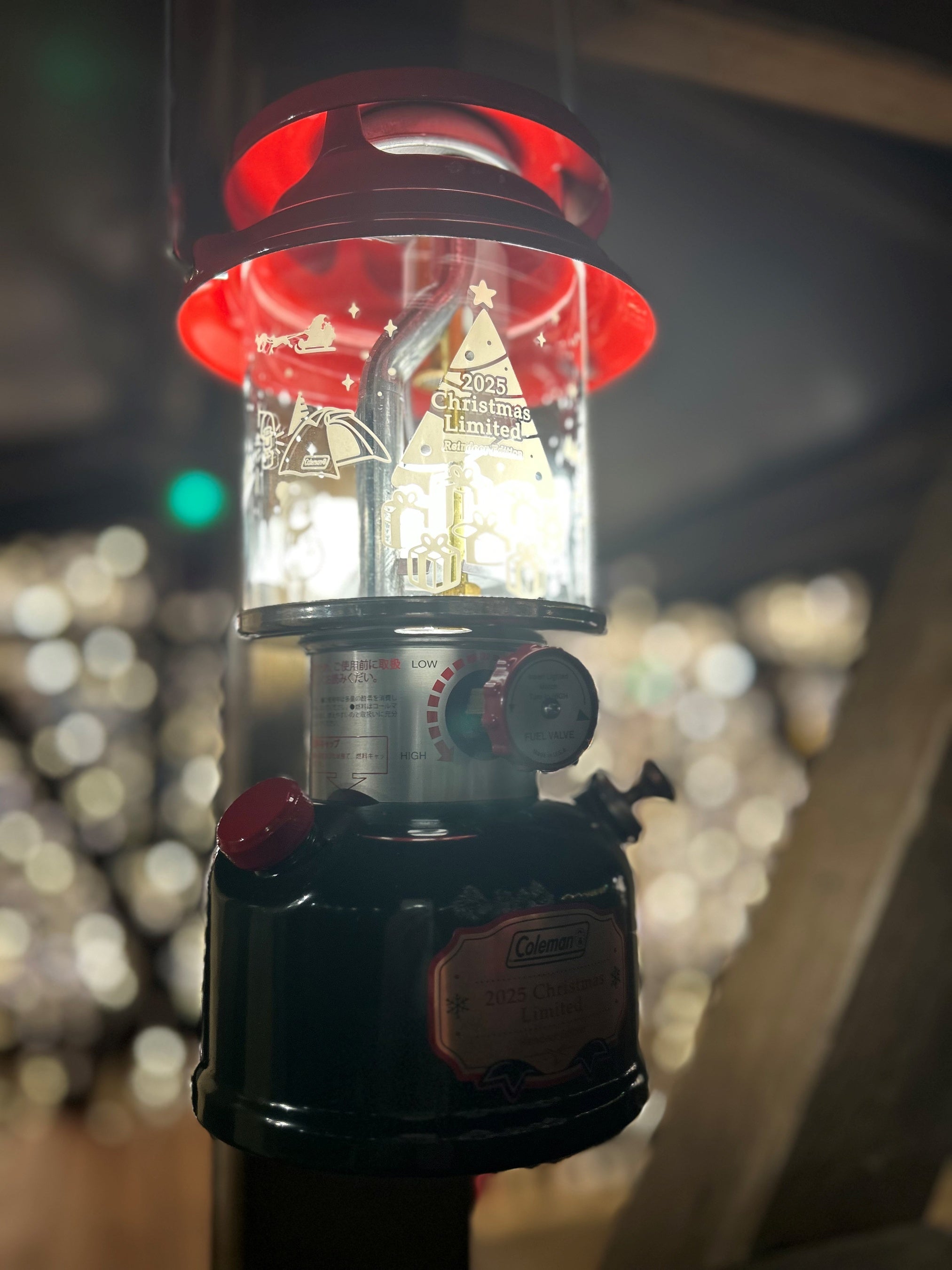 コールマン、「クリスマスリミテッドハイブリッドランタン2025」発売