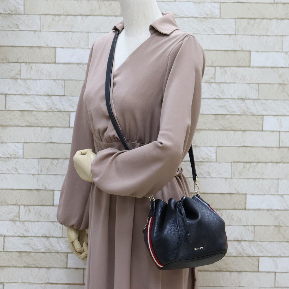 BALLY バリー ショルダーバッグ レザー ブラック レディース 中古