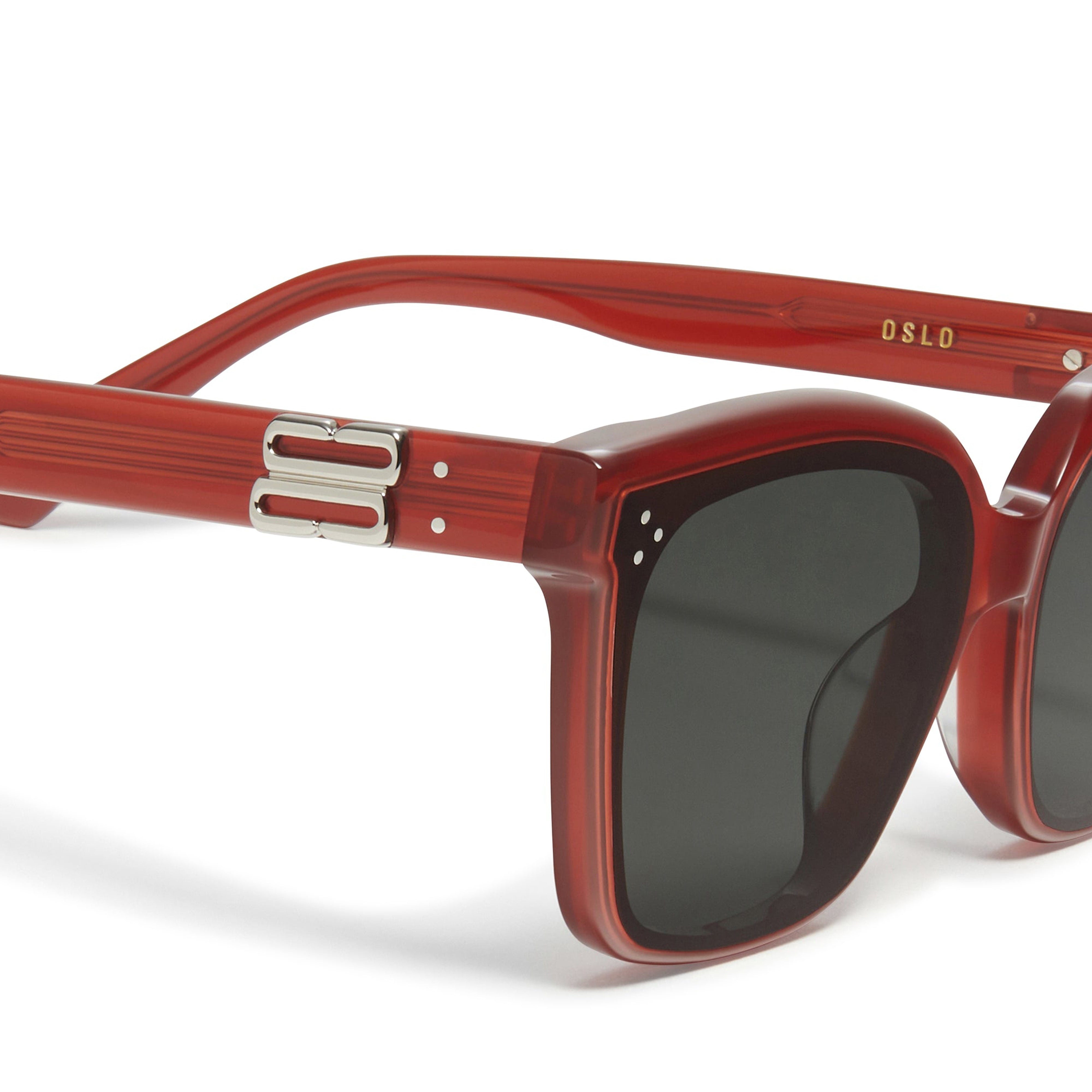 Gentle Monster: Oslo RD1 (Red) | DSMNY E-SHOP