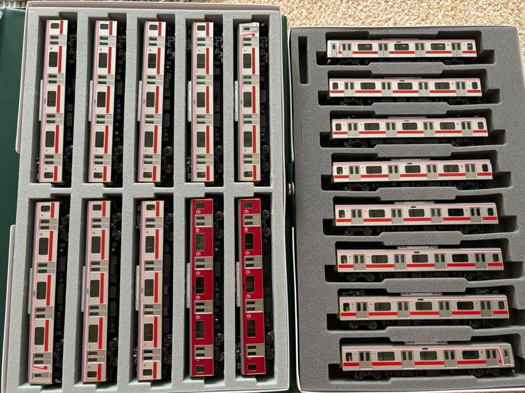 KATO 東急5050系4000番台＆5050系 8両編成 そーきんぐ KATO 東急5050系 8両セット（特別企画品）のレビュー的なものを書いて