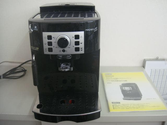 ★動作確認済みECAM22110B マグニフィカS 全自動エスプレッソマシン Amazon.co.jp: DeLonghi デロンギ マグニフィカS ECAM22110SBH 業務
