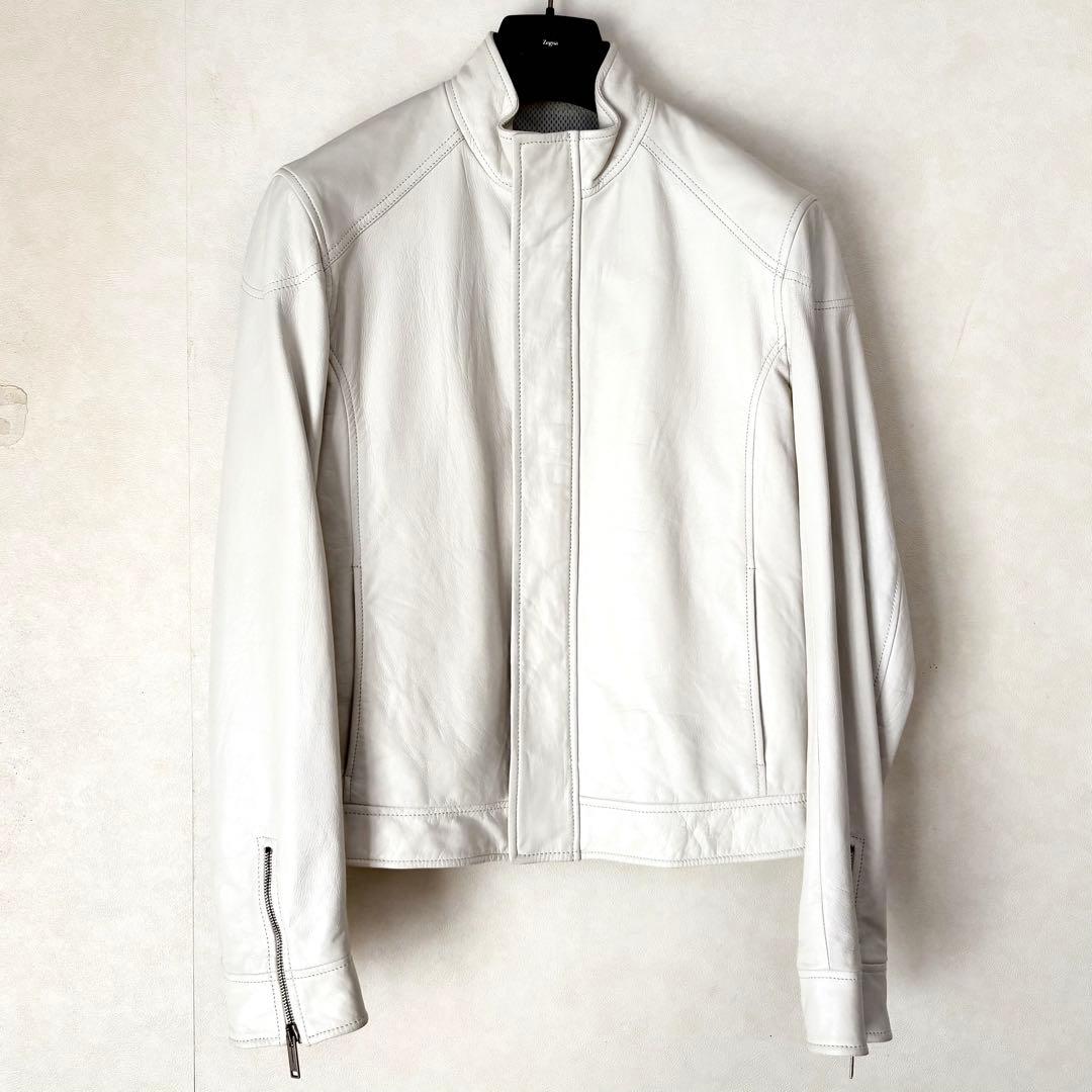 【美品】Zegna スタンドカラーシングルレザージャケット ホワイト白 革ジャン Haruf（ハルフ） レザージャケット メンズ 本革 ライダースジャケット