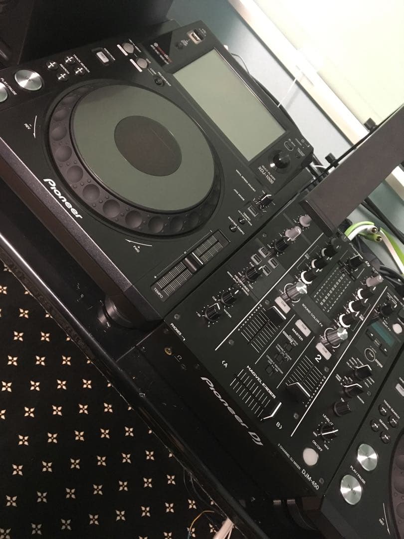 Pioneer XDJ1000 2台 Pioneer DJのDJプレイヤーXDJ-1000のご紹介です！