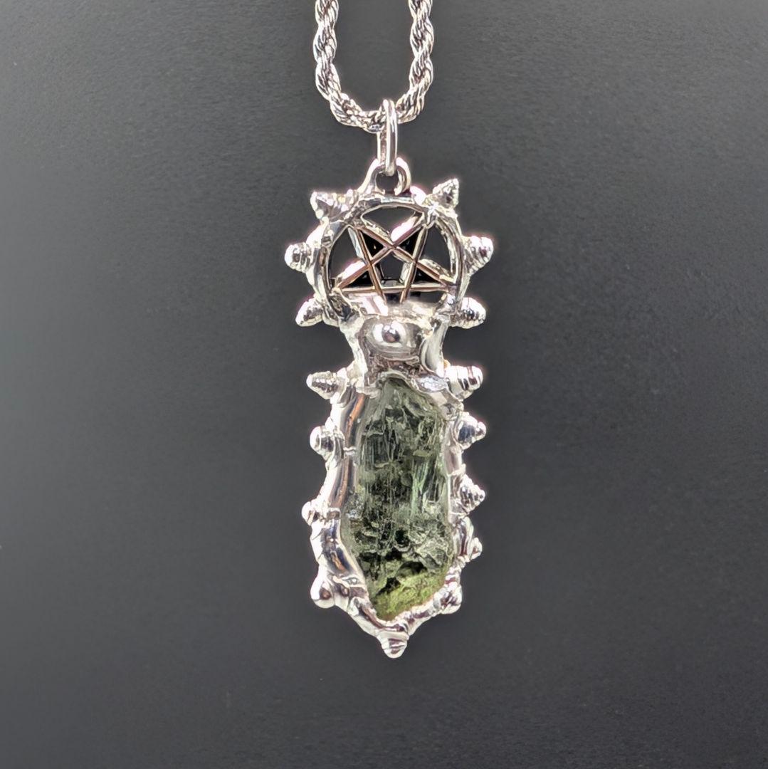 ご予約品《モルダバイト・アウロラ フリズスキャルヴ ―変容の聖座―》〜星の玻璃〜