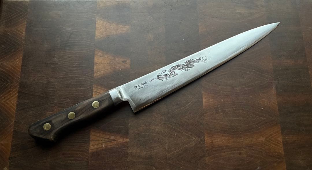 Misono ミソノ　スウェーデン鋼　牛刀　270mm 包丁　龍刻印　洋包丁 ミソノ スウェーデン鋼 梅の彫刻入り 牛刀包丁 210mm – 清助刃物 Japan