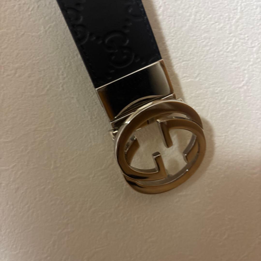 Gucci ブラックレザー ベルト ダブルGロゴ ダブルG リバーシブル ベルト ・ブラック レザー | GUCCI公式
