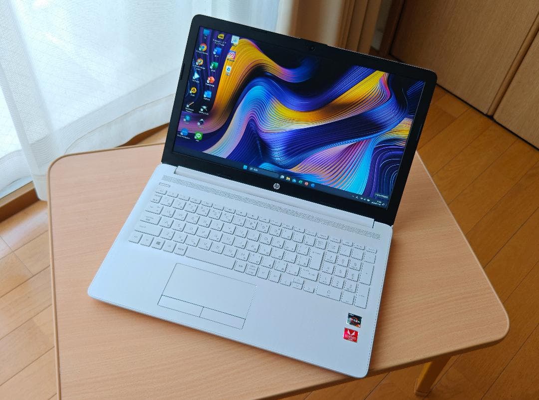 HP高性能ノートパソコン Razer、UHD+や200Hzを採用した18型ゲーミングPC「Blade 18」 - 価格.com