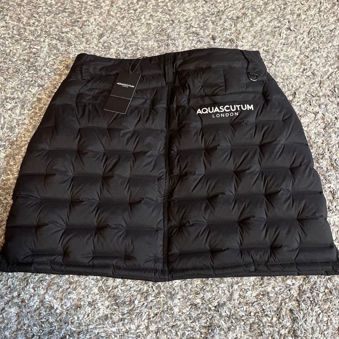 アクアスキュータム　ゴルフスカート　ダウン　フェザー　軽量　黒 2021 DOWN COAT COLLECTION | BLOG | Aquascutum アクアスキュータム