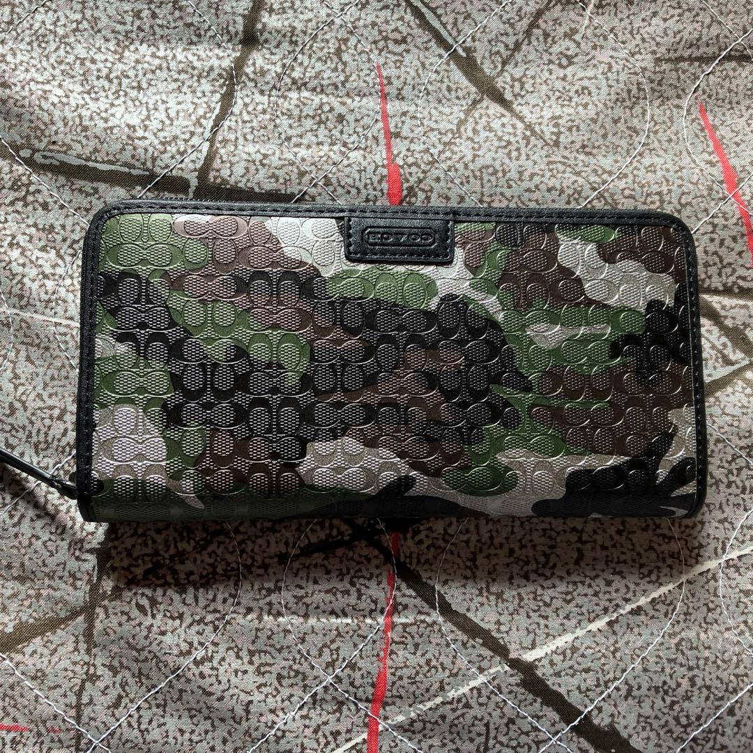 coach メンズ　迷彩柄 ラウンドファスナー長財布 新品未使用 COACH コーチ 長財布 ラウンドファスナー 迷彩柄