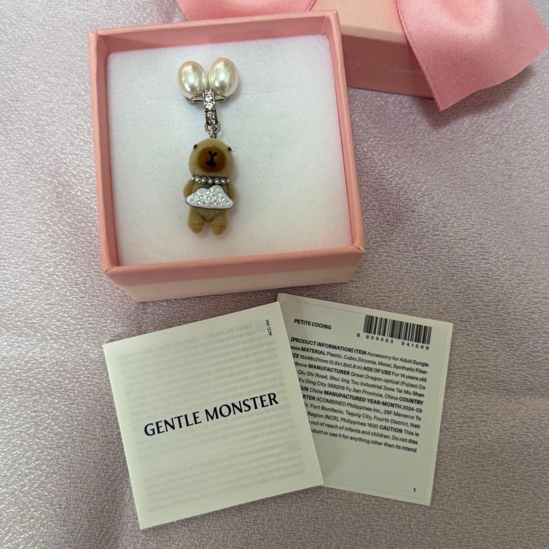 ジェントルモンスター　ジェニ　チャーム　カピバラ Gentle Monster x Jennie】COOING クーイン カピバラ チャーム (Gentle