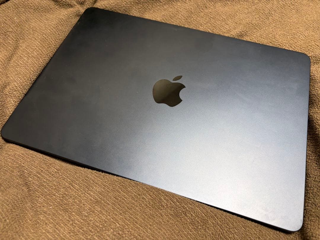 MacBook本体 Apple MacBook Air M2 2022 Apple unveils all-new MacBook Air, supercharged by the new M2 chip