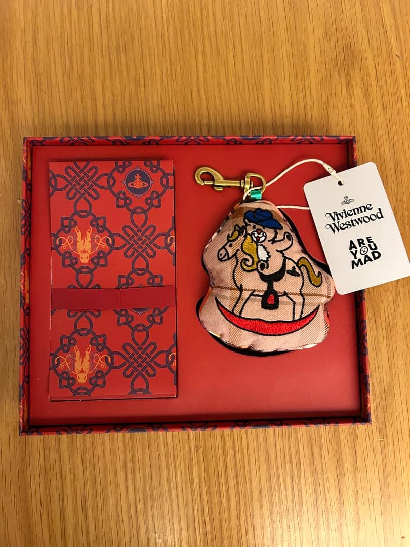 Vivienne Westwood /チャーム 便箋封筒　ノベルティ Vivienne Westwood /チャーム 便箋封筒 ノベルティ - メルカリ