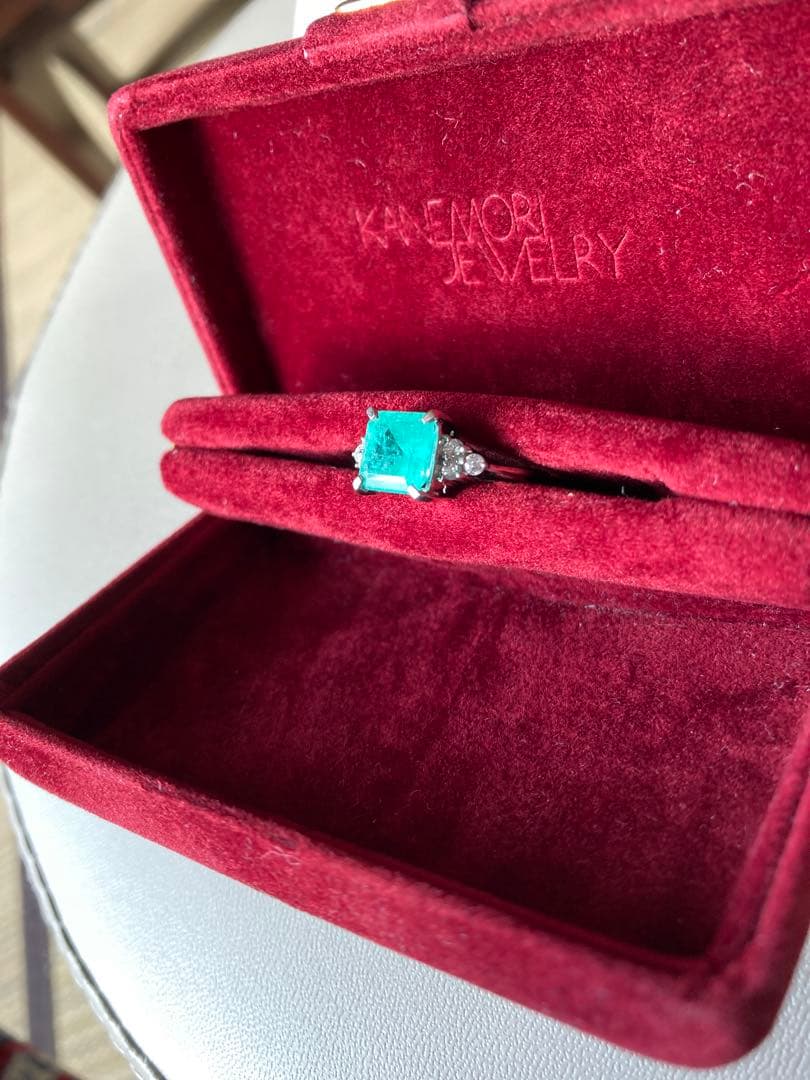 エメラルド指輪 コロンビア産 エメラルド リング/指輪 0.98ct K18 大粒で濃厚 トップ