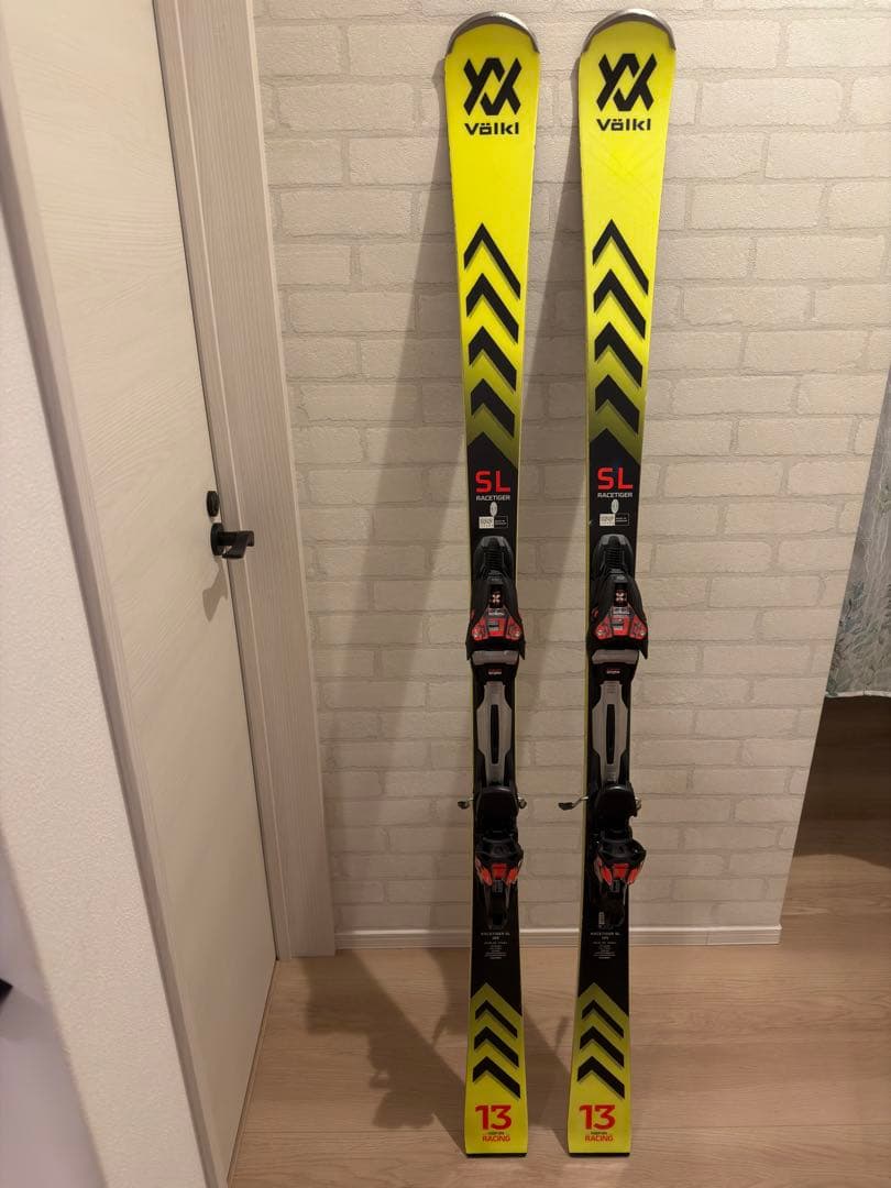 Völkl Racetiger SL スキー165cm Volkl (フォルクル) RACETIGER SL13 レース用 カービングスキー 165cm