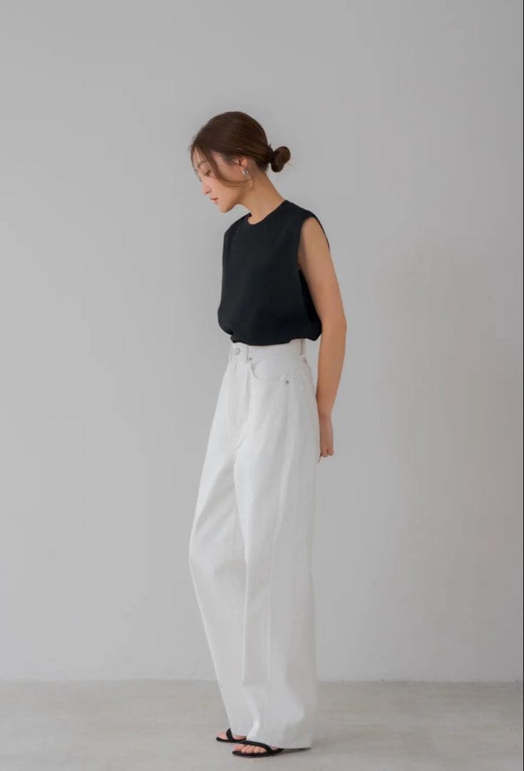 【新品タグ付】regleamリグリームカーブワイドデニムS CD8CF53A-7496-4B63-97EC-