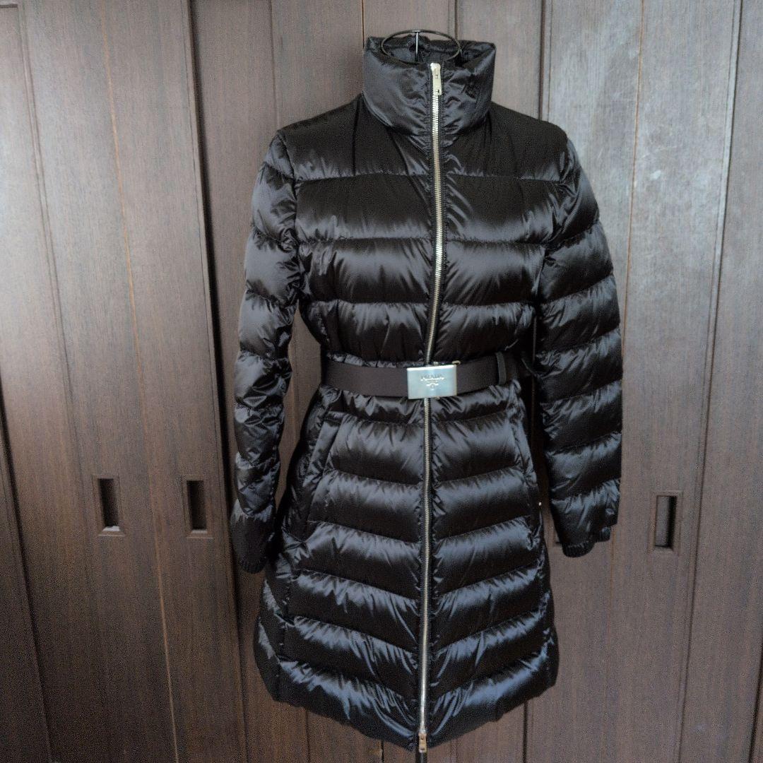 PRADA ブラック ロングコート 中古・古着通販】PRADA (プラダ) ナイロンジップロングコート ブラック