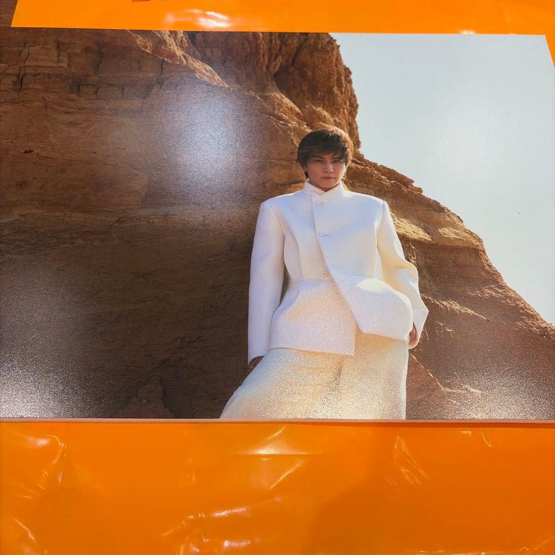 岩*き様 岩田剛典 SPACE COWBOY タワレコ展示パネル　② 岩田剛典 SPACE COWBOY 渋谷パネル展より♪斬新なタイトル文字！笑