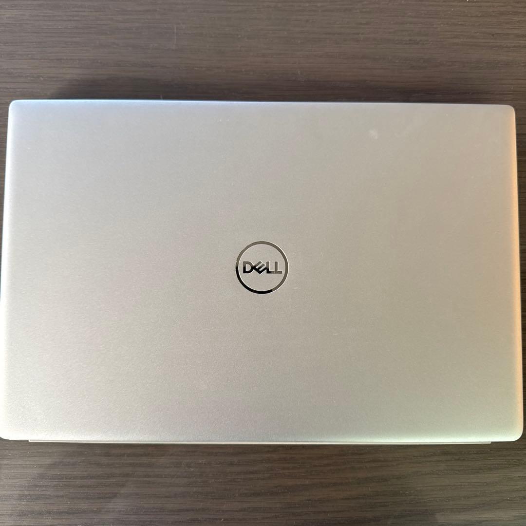Dell Inspiron7391 (第10世代Core-i5/8GB) Dell Inspiron 15 Laptop, 10th Gen Core i5, 256GB SSD, 8GB RAM