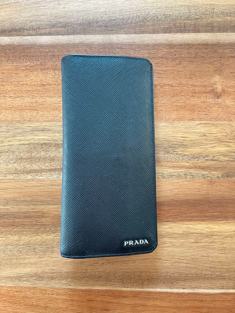 ク*ー様 PRADA ブラックレザー 長財布 希少！すぐ届く！PRADA クロコダイル ジップアラウンド長財布 (PRADA