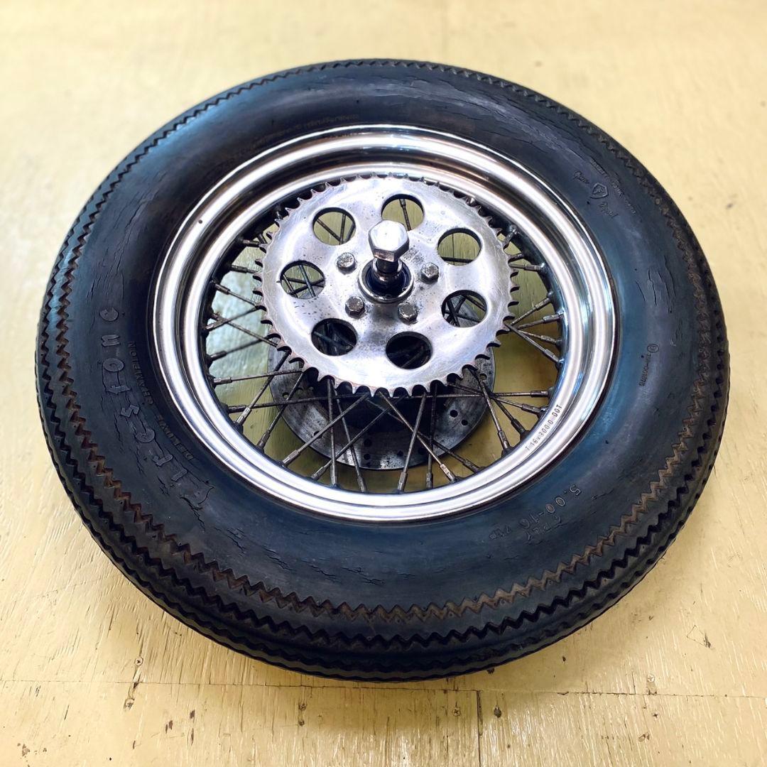 送料込み　ビンテージ　ハーレー　ショベル　 チョッパー　 ホイール　16インチ 送料込み ビンテージ ハーレー ショベル チョッパー フロントホイール