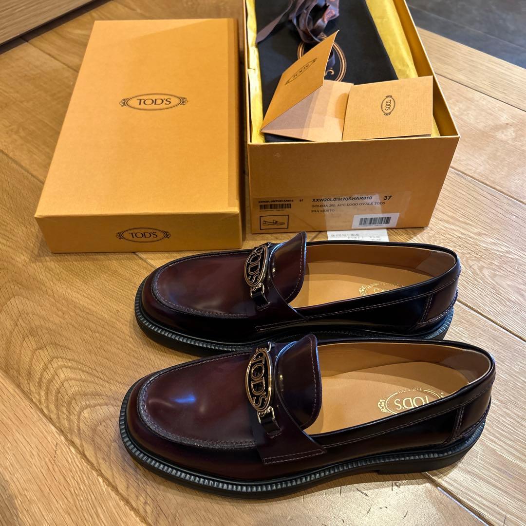 TOD'S ダークブラウン ローファー 37 TOD'S☆関税込み メンズ トッズ レザーローファー ブラウン (TOD'S