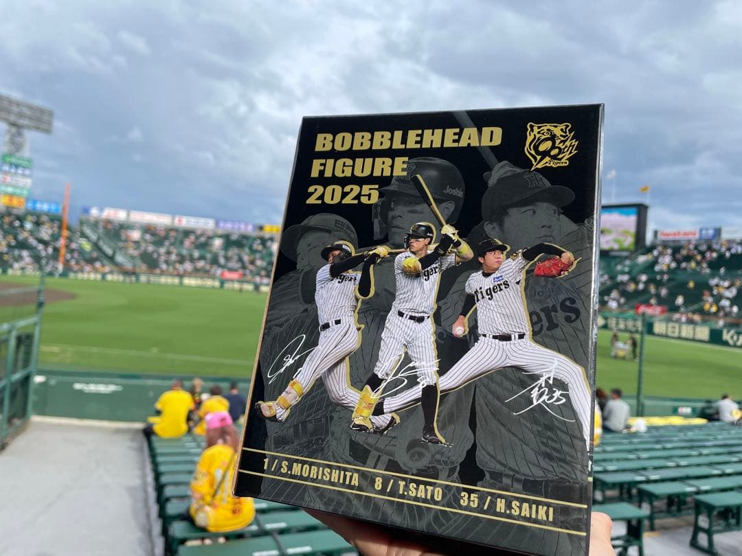 No.8【佐藤輝明】選手 ボブルヘッド【阪神タイガース】 T18【佐藤輝明/阪神タイガース】2023 Topps Chrome NPBベースボール