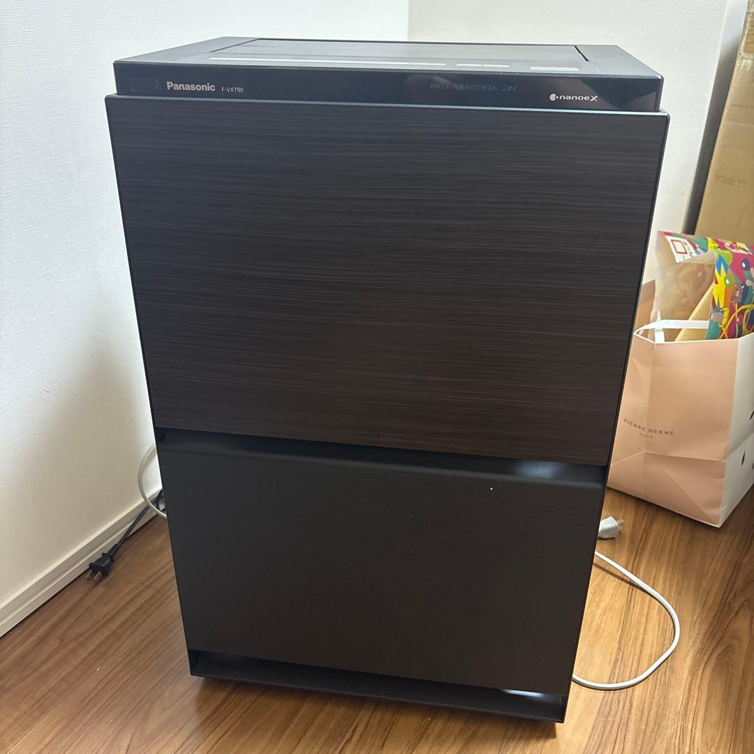 Panasonic F-VXT90 加湿空気清浄機 黒　完動品 Panasonic（パナソニック） PM2.5対応 加湿 空気清浄機 F-VXT90-TM